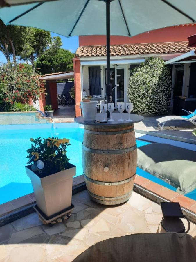 Hebergement Chambre D'Hotes Grau Du Roi Mas Des Marines Piscine Adult Only Le Grau-du-Roi Exterior photo
